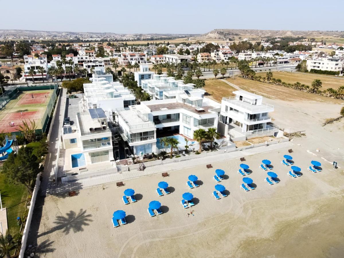 Touch Blue Residences Larnaca Exterior foto